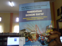 Kube sebagai suatu paradigma alternatif dalam membangun soko guru pemberdayaan ekonomi rakyat